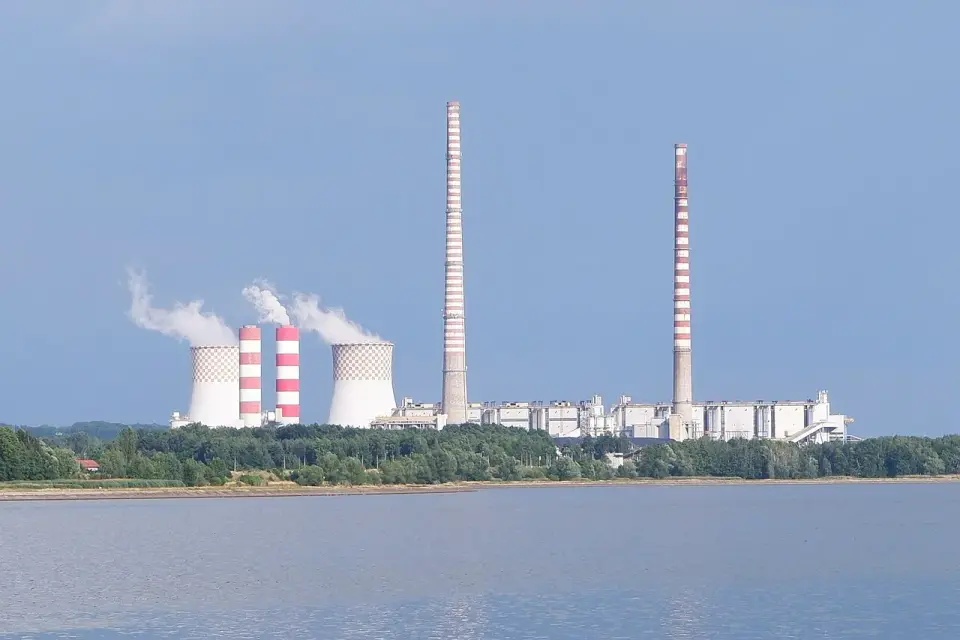 Basen przy elektrowni w Rybniku - adres, godziny i zalew